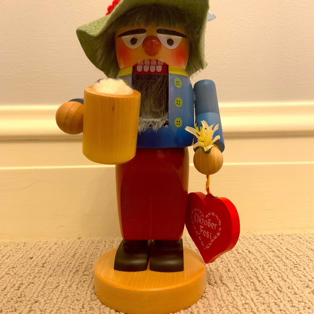 October Fest Steinbach Nut Cracker *TAGS INCLUDED*